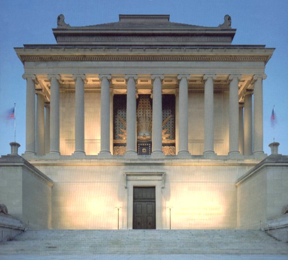 http://www.phoenixmasonry.org/masonicmuseum/images/house_of_the_temple.jpg