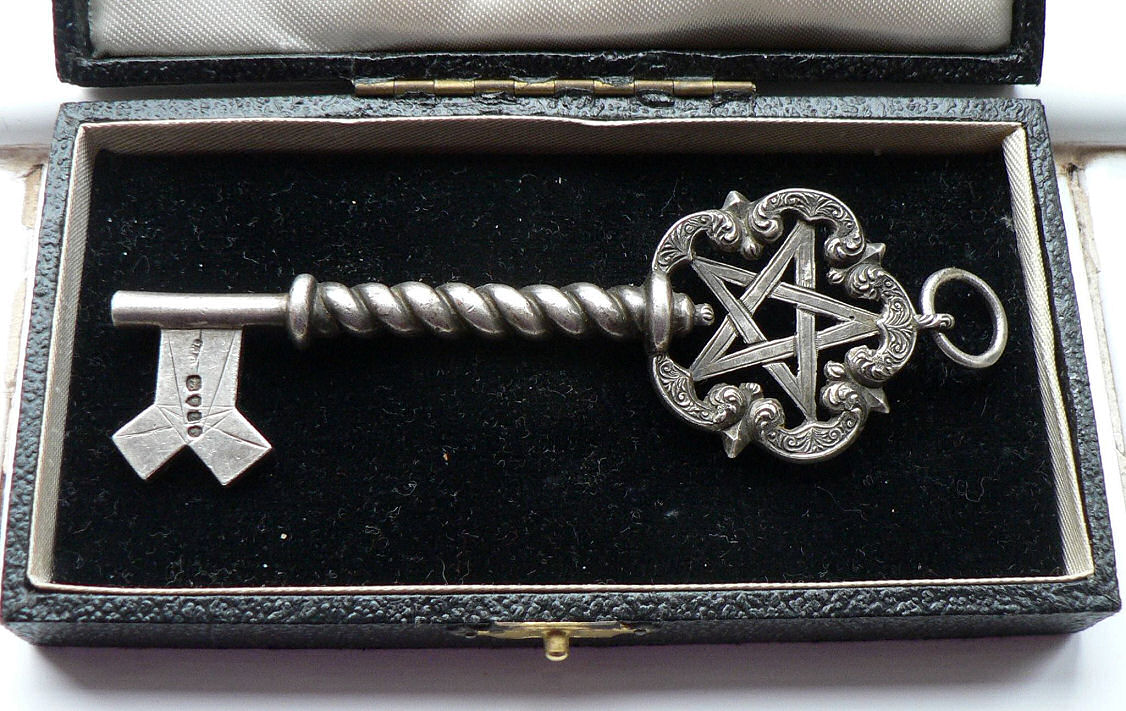 Treasurer Masonic Collar Jewel Silver 