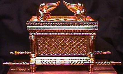 ArkoftheCovenant1..jpg (27507 bytes)