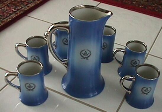 BlueTankardandMugSet2.jpg (26940 bytes)