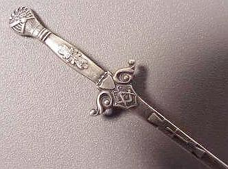 ChristChurchSwordSpoon2.jpg (19702 bytes)