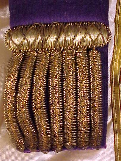 CouncilApronAlex2a.jpg (73640 bytes)