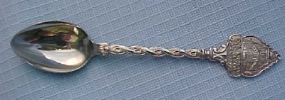 EasternStarIntlHdqSpoon1.jpg (55720 bytes)