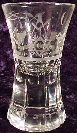 GermanFiringGlass1.jpg (38417 bytes)