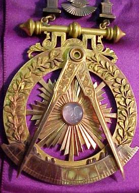 GrandMasterColoradoJewel3.jpg (32664 bytes)