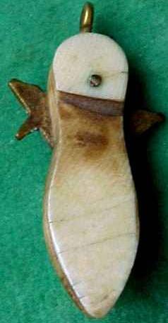 IvoryMasonicShoe2.jpg (15010 bytes)