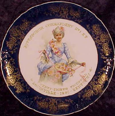 KT1901BlueLady1.jpg (34535 bytes)