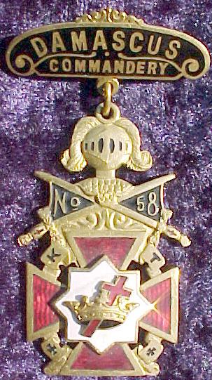 KTDamascusJewel1.jpg (58367 bytes)