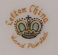 LeftonAshtray2.jpg (5616 bytes)