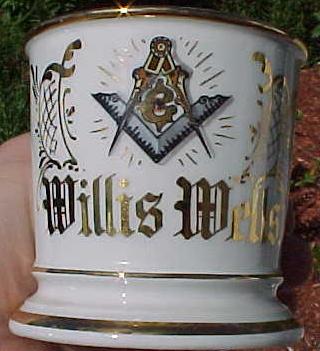 LimogesShavingMug1.jpg (23067 bytes)