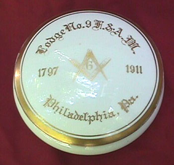 LodgeNo9PowderJar1.jpg (28305 bytes)