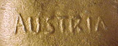ManFlyingCarpet3.jpg (12372 bytes)