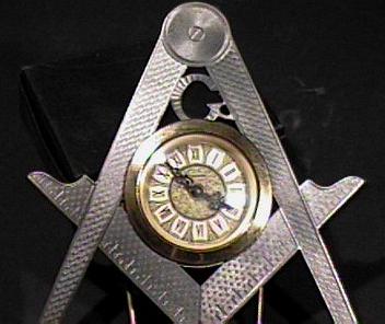 MasonicAlarmClock2.jpg (19472 bytes)