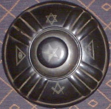 MasonicBellwithSymbolism2.jpg (24294 bytes)