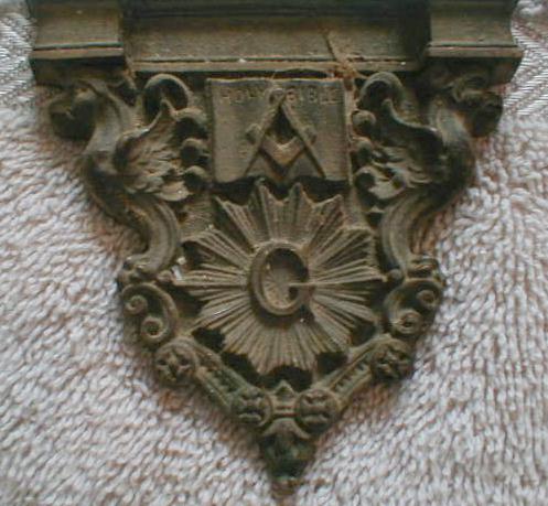 MasonicDoorHardware3.jpg (42861 bytes)