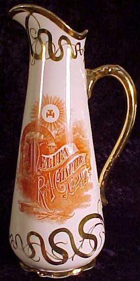 MelitaRACFlutedPitcher1.jpg (29644 bytes)