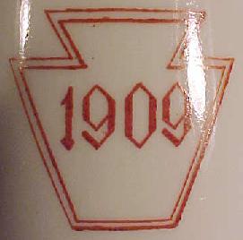 MelitaRACFlutedPitcher3.jpg (10371 bytes)