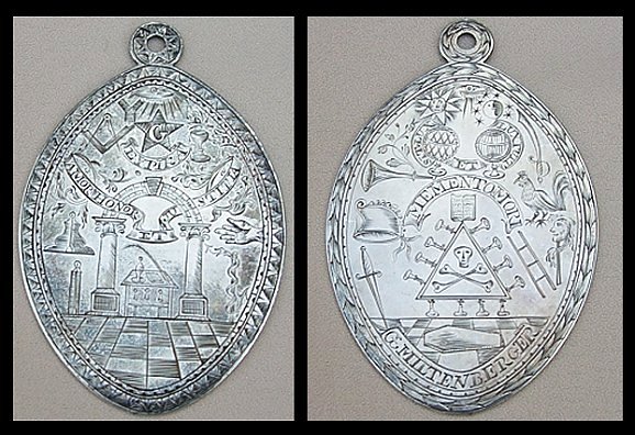 OldMasonicJewel1.jpg (82561 bytes)