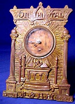 OrientalClock1.jpg (30443 bytes)