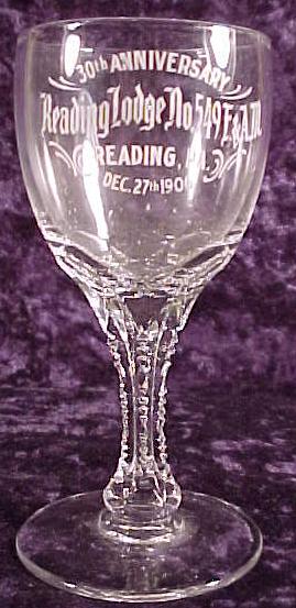 ReadingWineGlass1.jpg (37007 bytes)