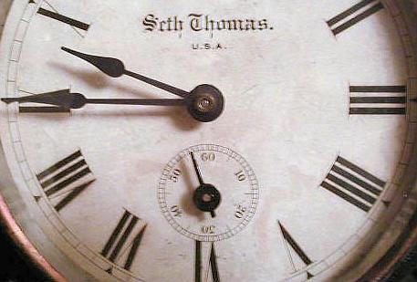 SethThomasPhoenixClock2.jpg (25545 bytes)