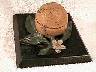 Shrine1912Inkwell1.jpg (17436 bytes)