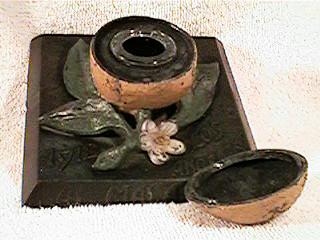 Shrine1912Inkwell2.jpg (17722 bytes)