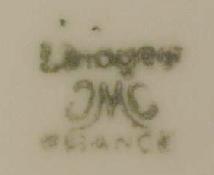 ShrinePrayingEast8.jpg (2743 bytes)