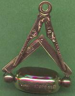 UnusualMasonicSpinner3.jpg (5874 bytes)