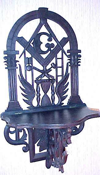 WhatNotShelfKT1.jpg (42289 bytes)