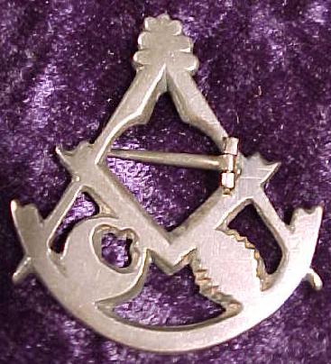 hatpin2.jpg (37453 bytes)